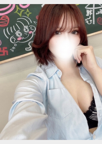 らむ(妖艶な眼差し):学園天国